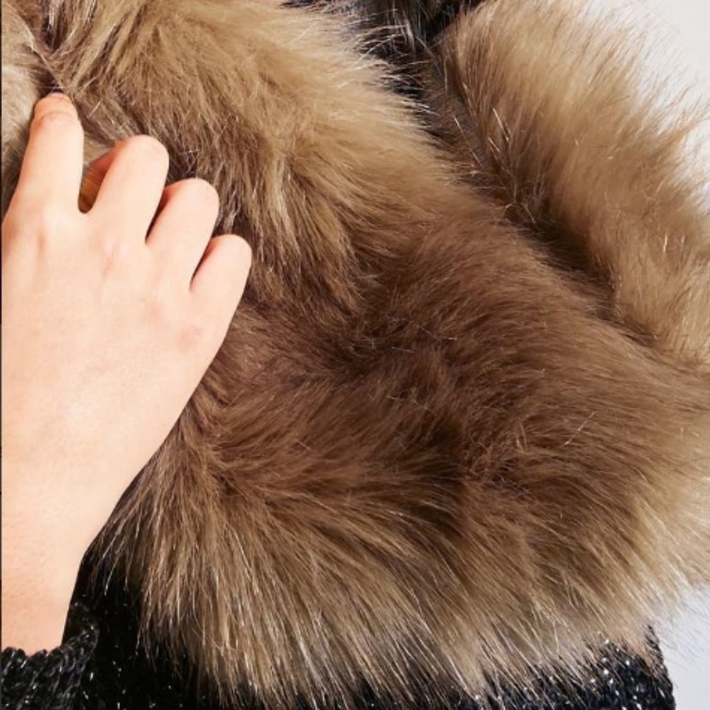 Forever 21 faux fur